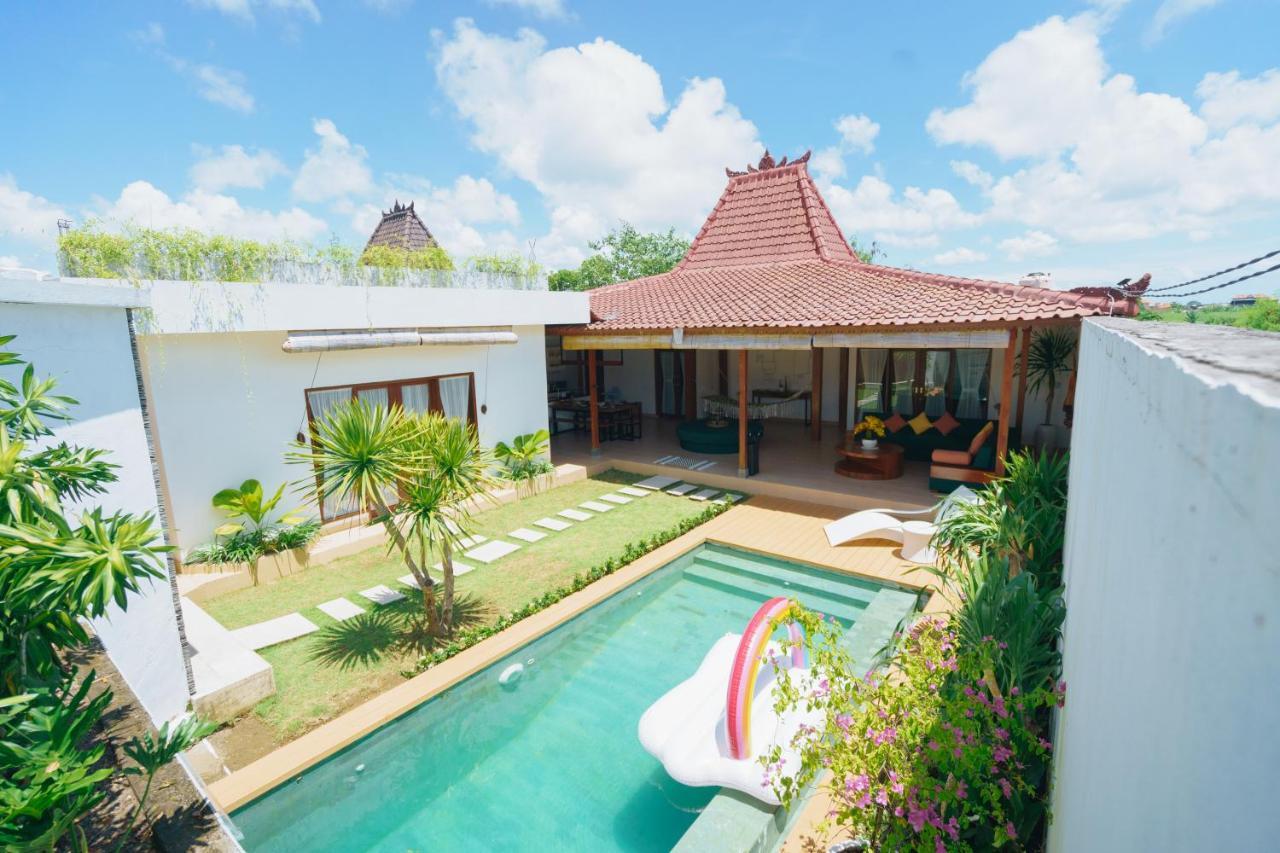 Orked 3 With Family Villa Seminyak (Bali)
